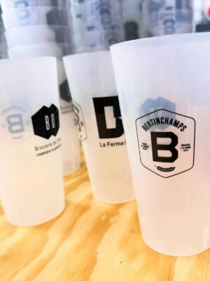 Gobelet réutilisable personnalisé - Ak. Custom Clothting Solutions