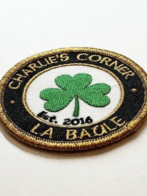 Écusson brodé - Ak. Custom Clothting Solutions