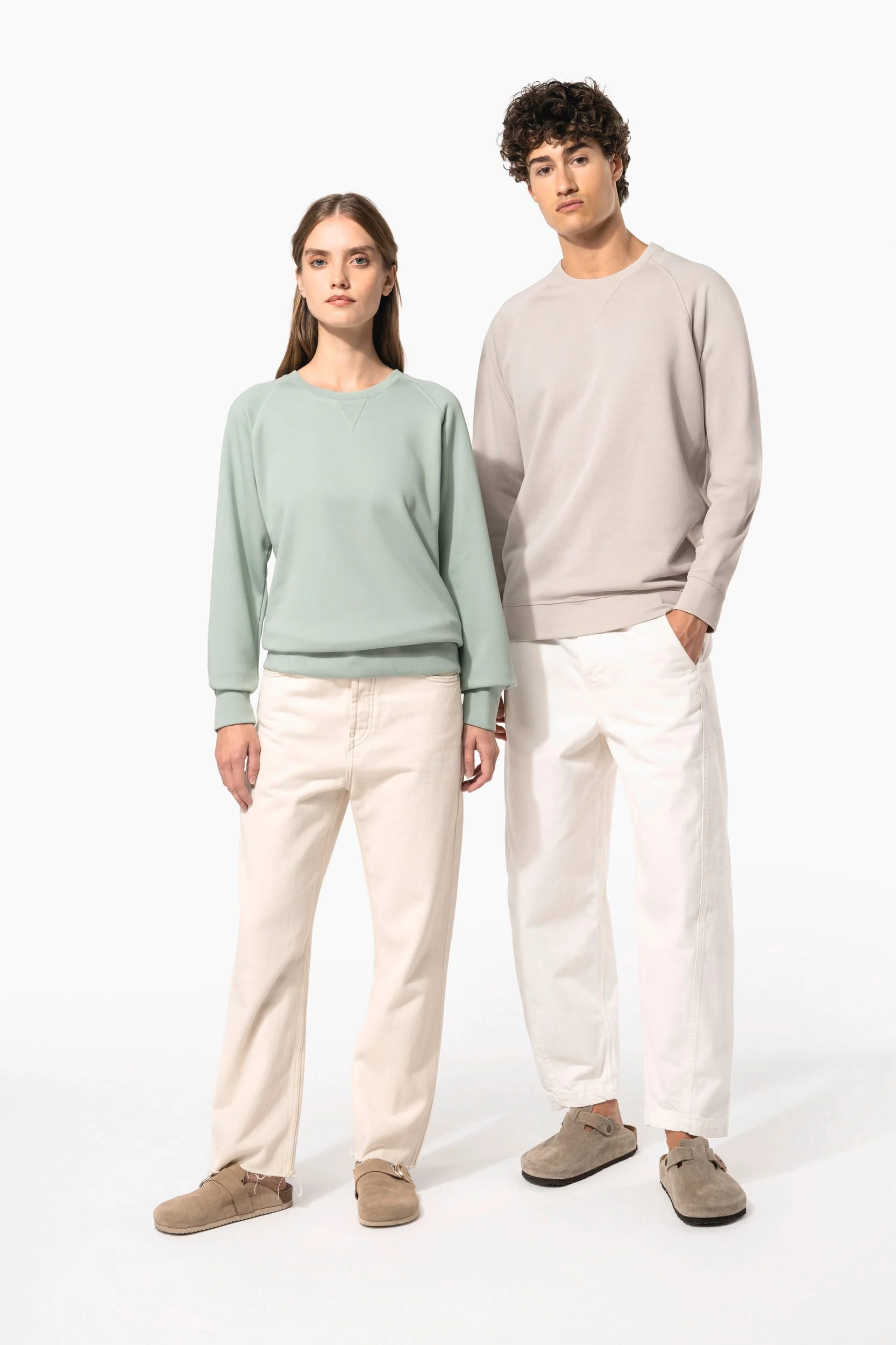 K480 - Sweat-shirt Bio col rond manches raglan homme – Image 10