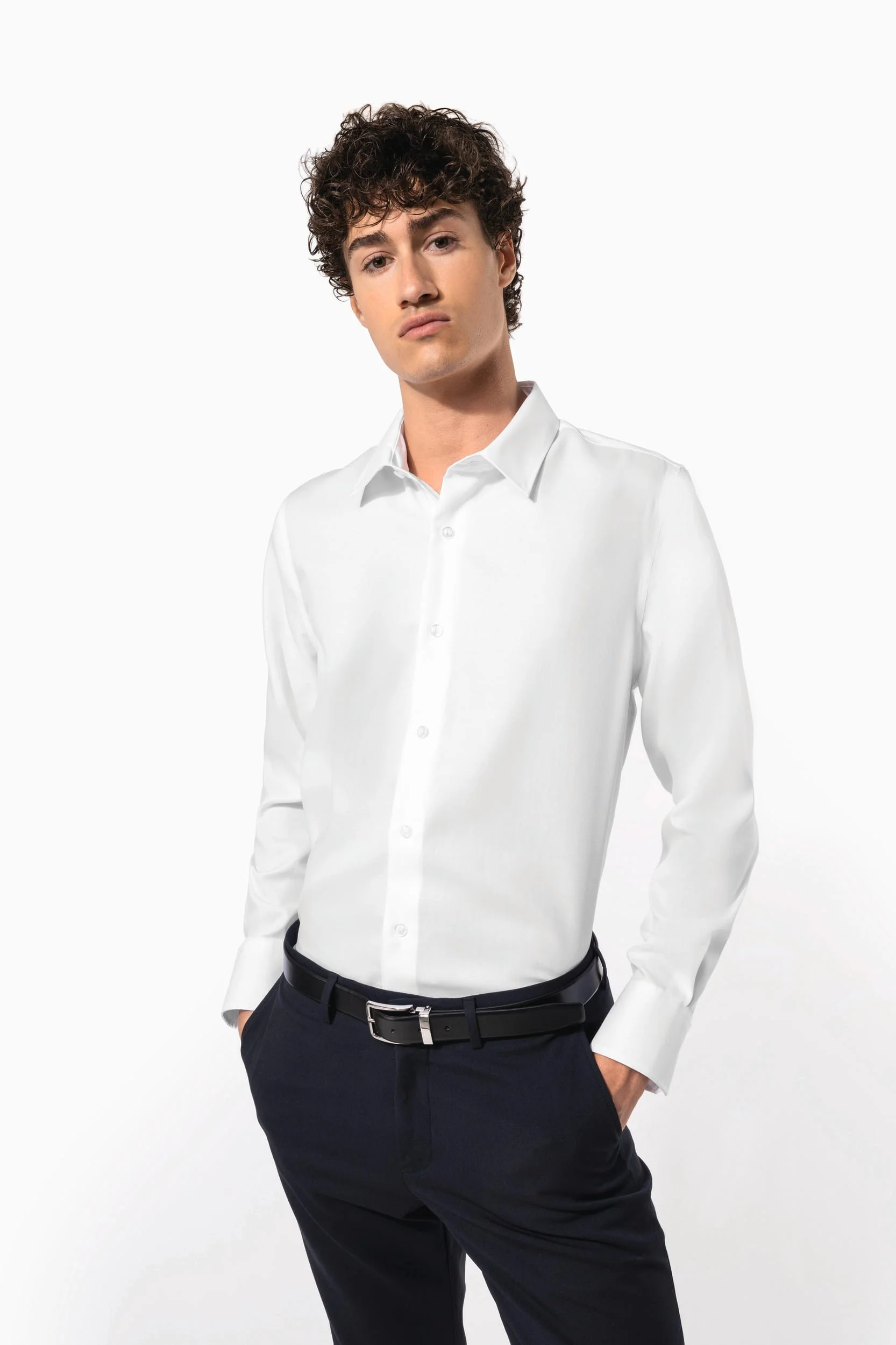 K522 - Chemise ajustée manches longues sans repassage
