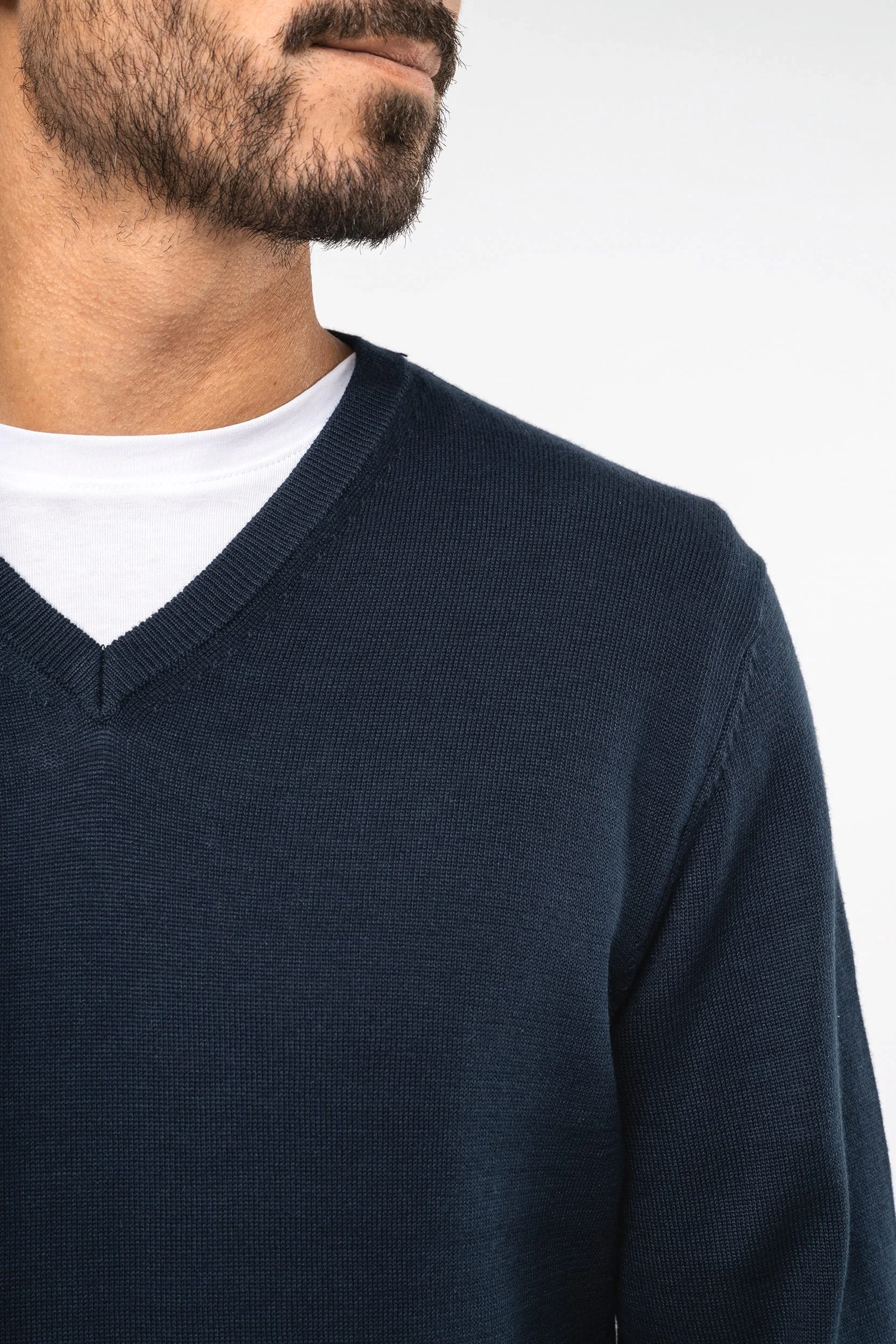 K980 - Pull col en V écoresponsable homme – Image 7