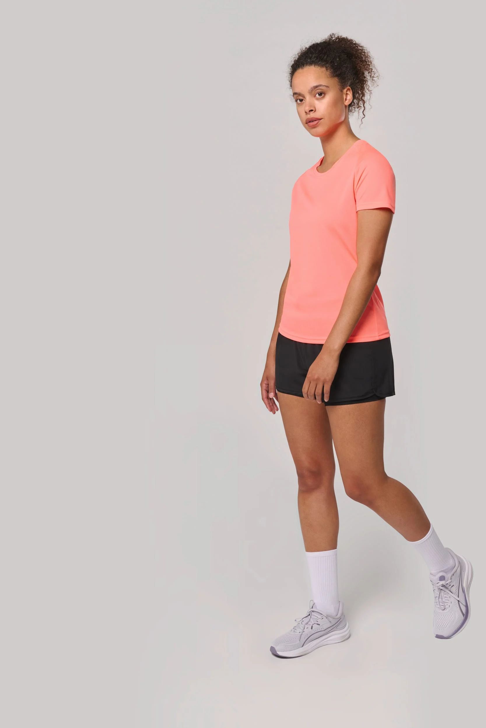 PA439 - T-shirt de sport manches courtes femme – Image 3