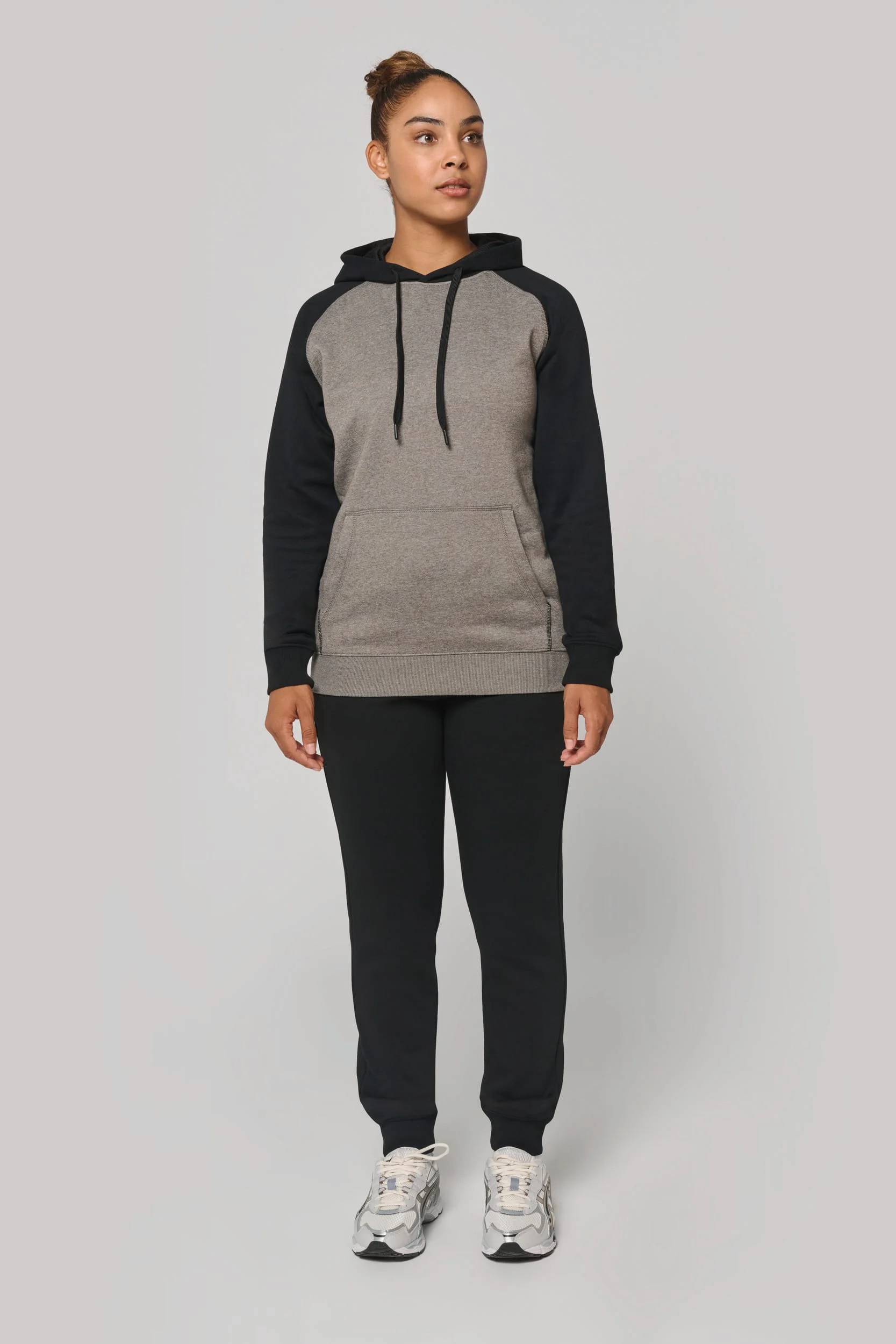 PA369 - Sweat-shirt à capuche bicolore unisexe – Image 8