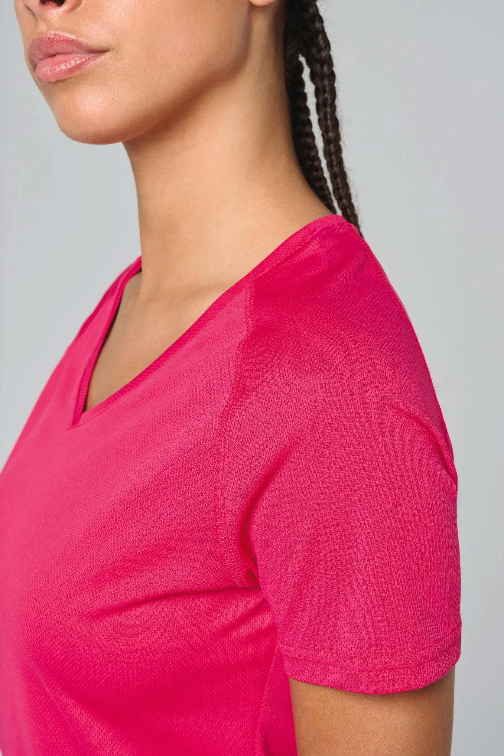 PA477 - T-shirt de sport manches courtes col v femme – Image 6