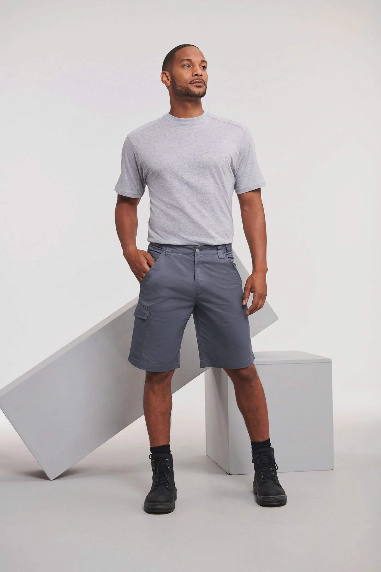 RU002M - Short Workwear