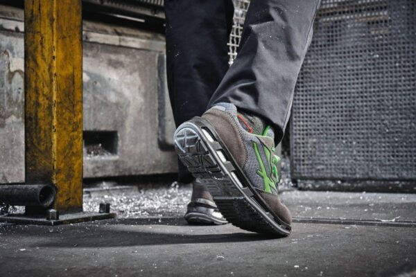 UPRL20036 - Chaussures de sécurité Point – Image 4