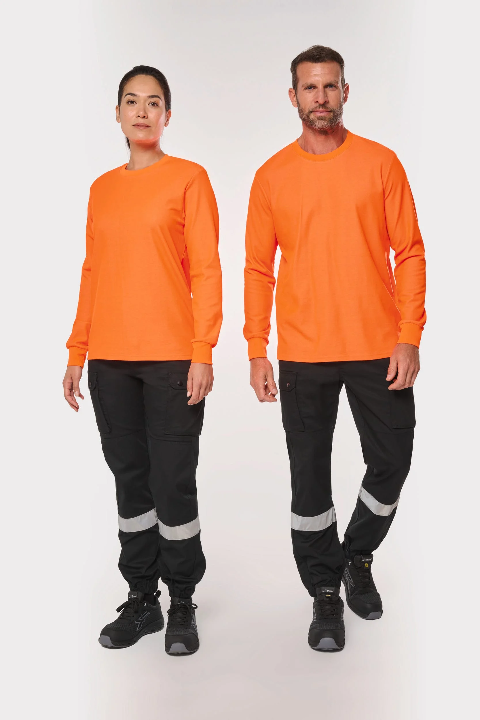 WK712 - Pantalon cargo unisexe avec bas élastiqué et bande réfléchissante – Image 11