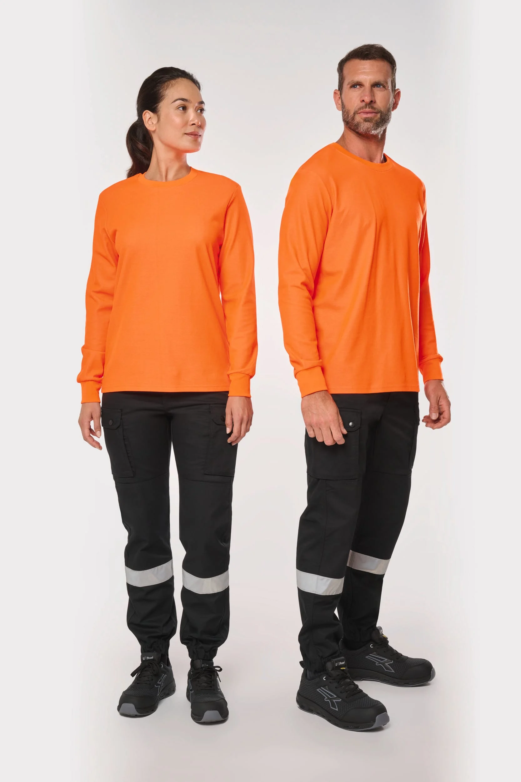 WK712 - Pantalon cargo unisexe avec bas élastiqué et bande réfléchissante – Image 12