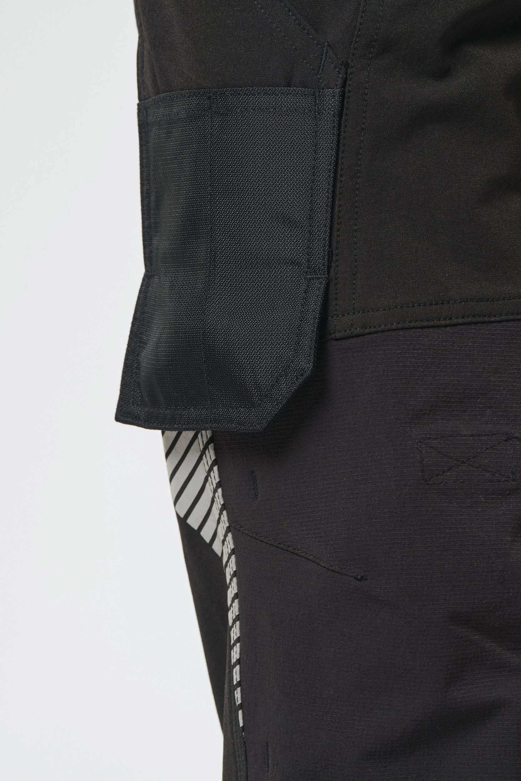 WK746 - Pantalon stretch recyclé multipoches unisexe – Image 15