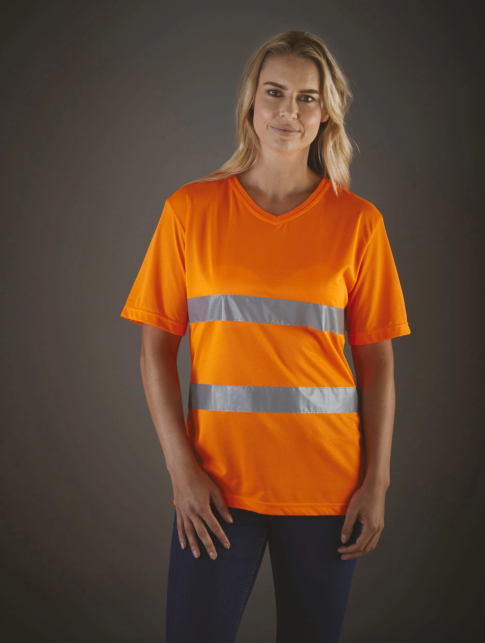 YHVJ910 - T-shirt col V haute visibilité Top Cool – Image 2