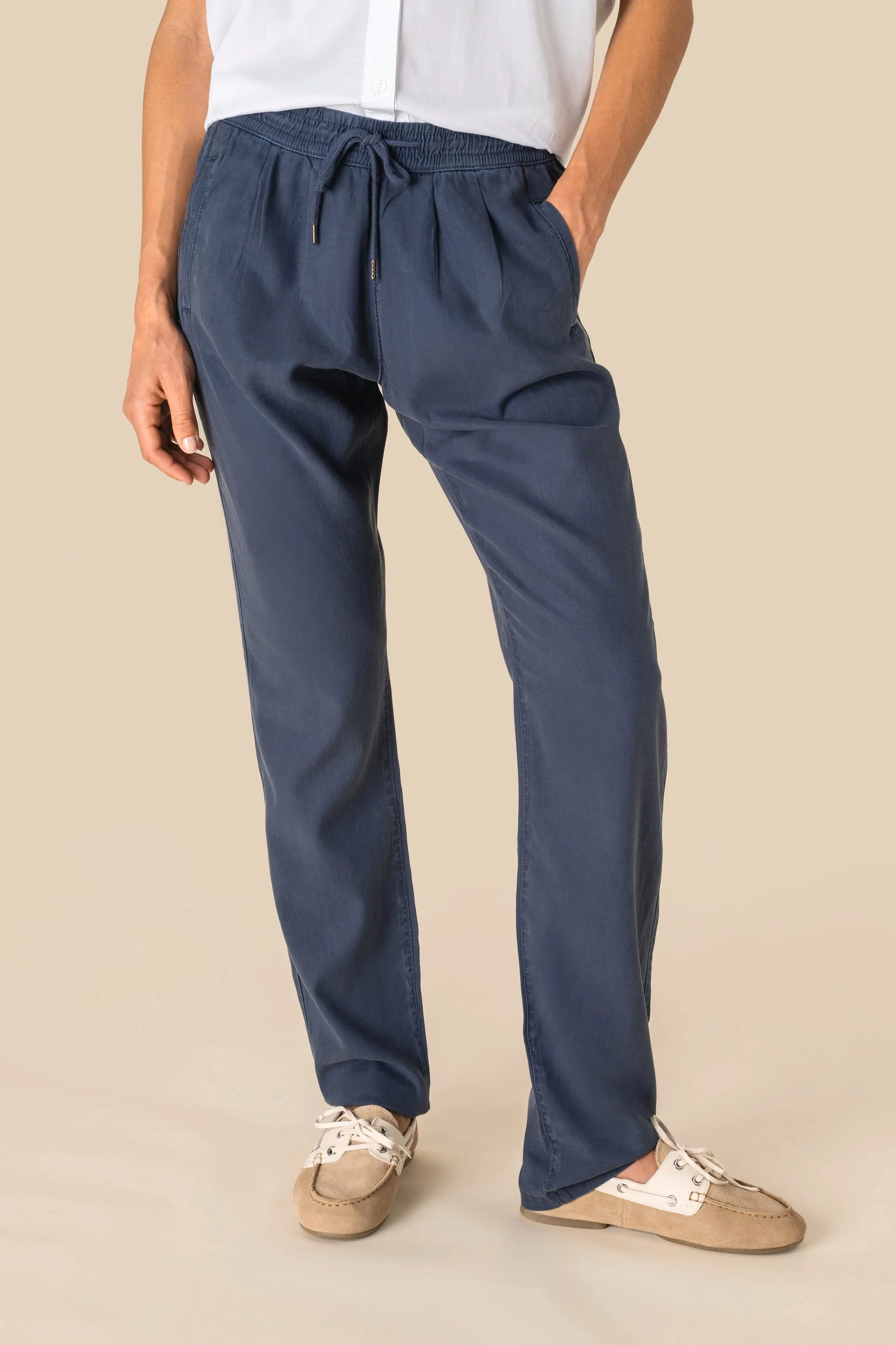 SP724 - Pantalon écoresponsable délavé en lyocell femme