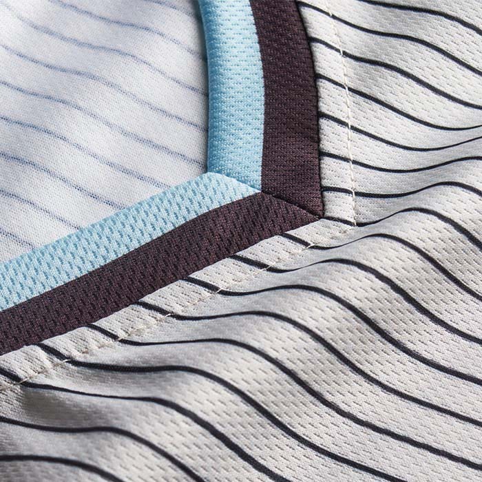 SG1009 - Ensemble de basket à col V 145g – Image 14