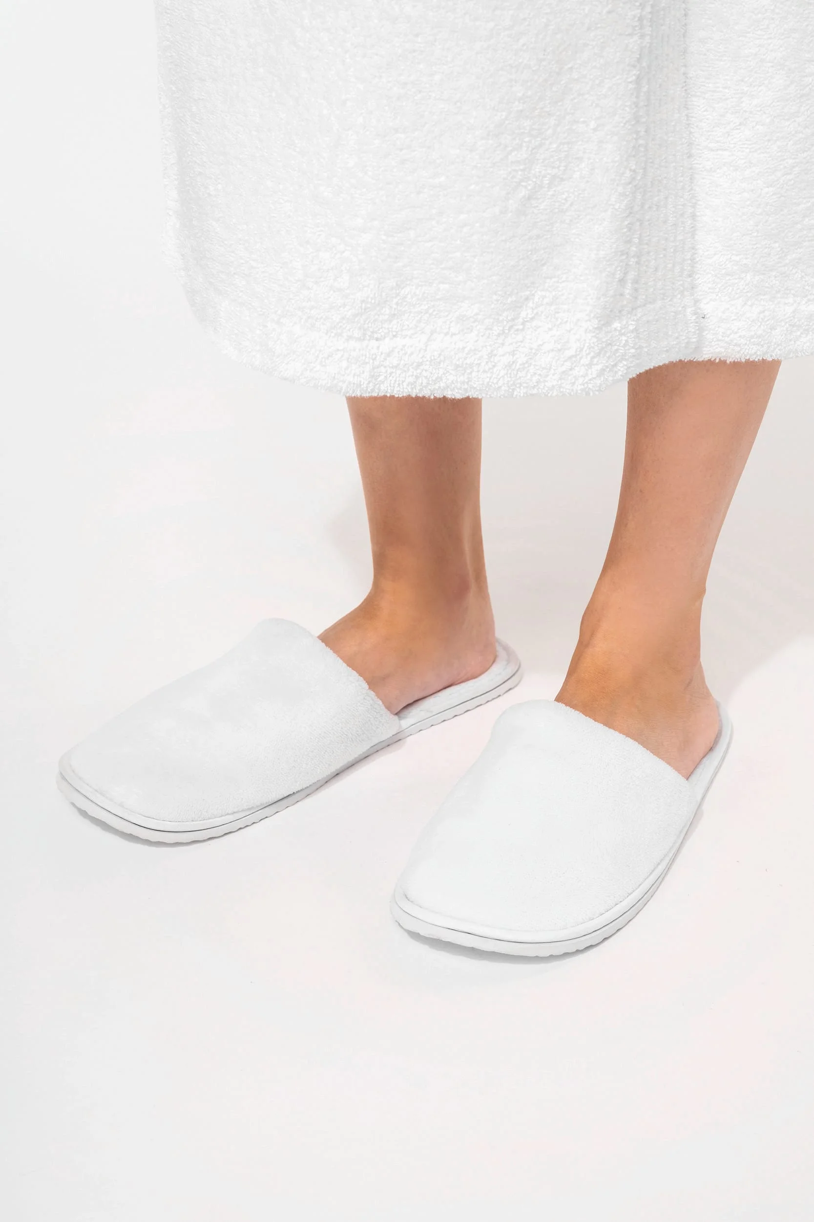 K842 - Chaussons en tissu éponge unisexe