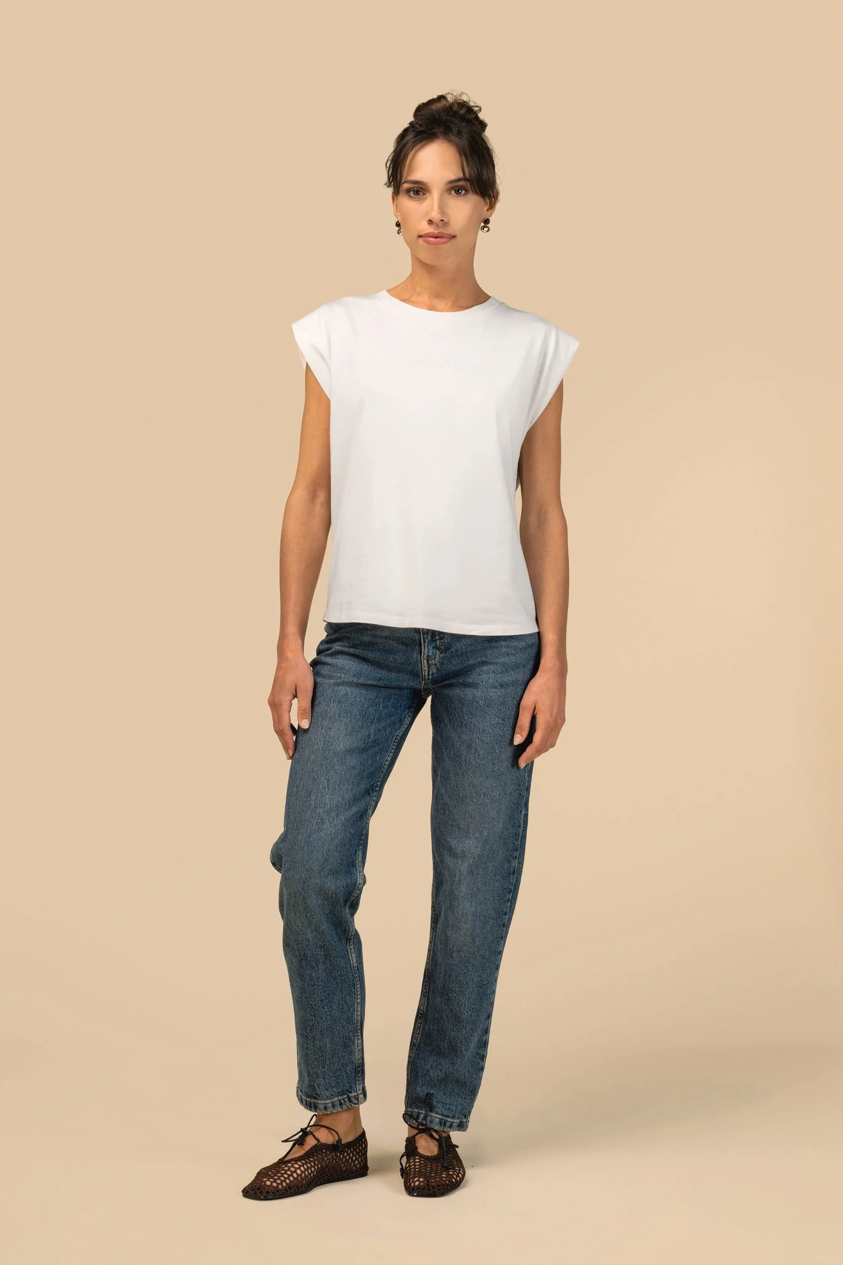 SP306 - T-shirt écoresponsable sans manches à épaulettes femme – Image 2