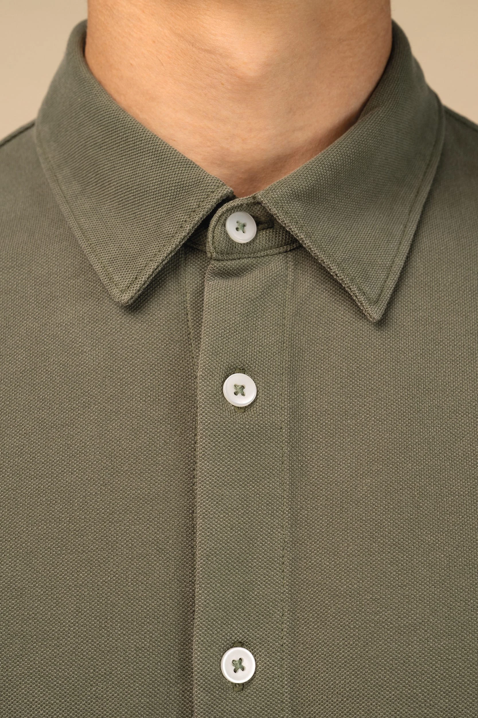 SP529 - Chemise écoresponsable délavée en maille piquée homme – Image 7