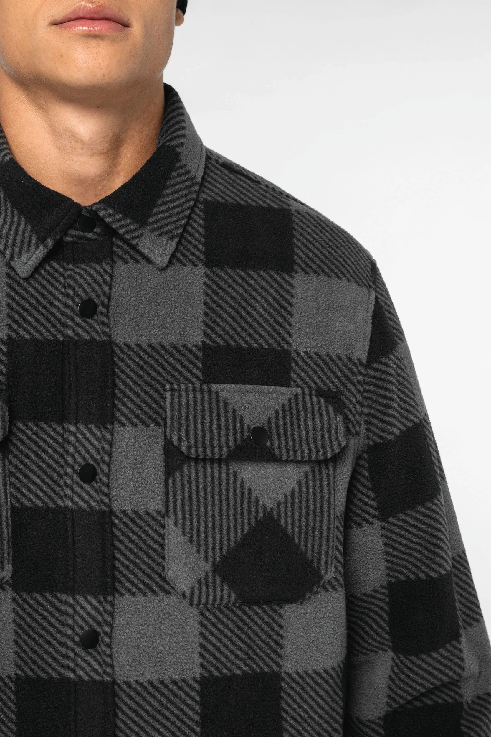 NS523 - Surchemise rembourrée écoresponsable à carreaux homme – Image 10