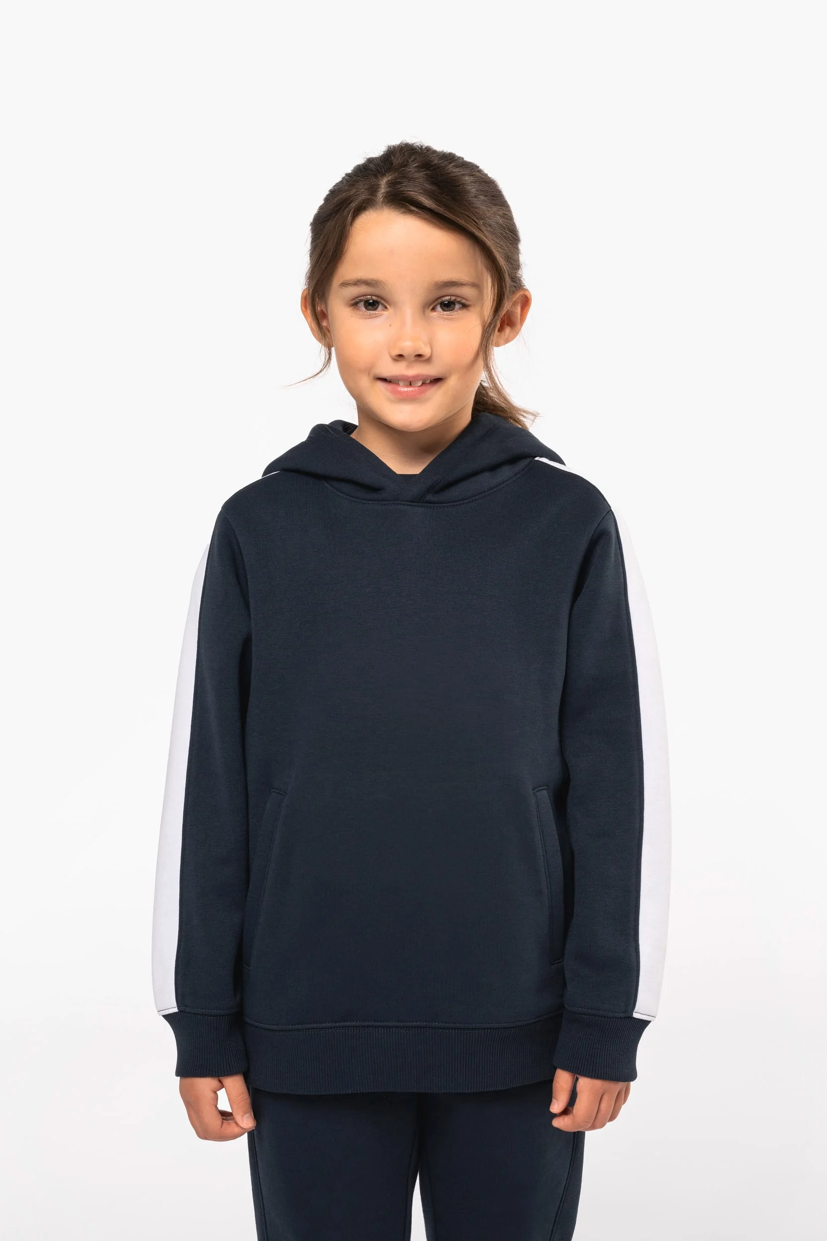 PA3056 - Sweat-shirt à capuche teamwear bicolore enfant – Image 10