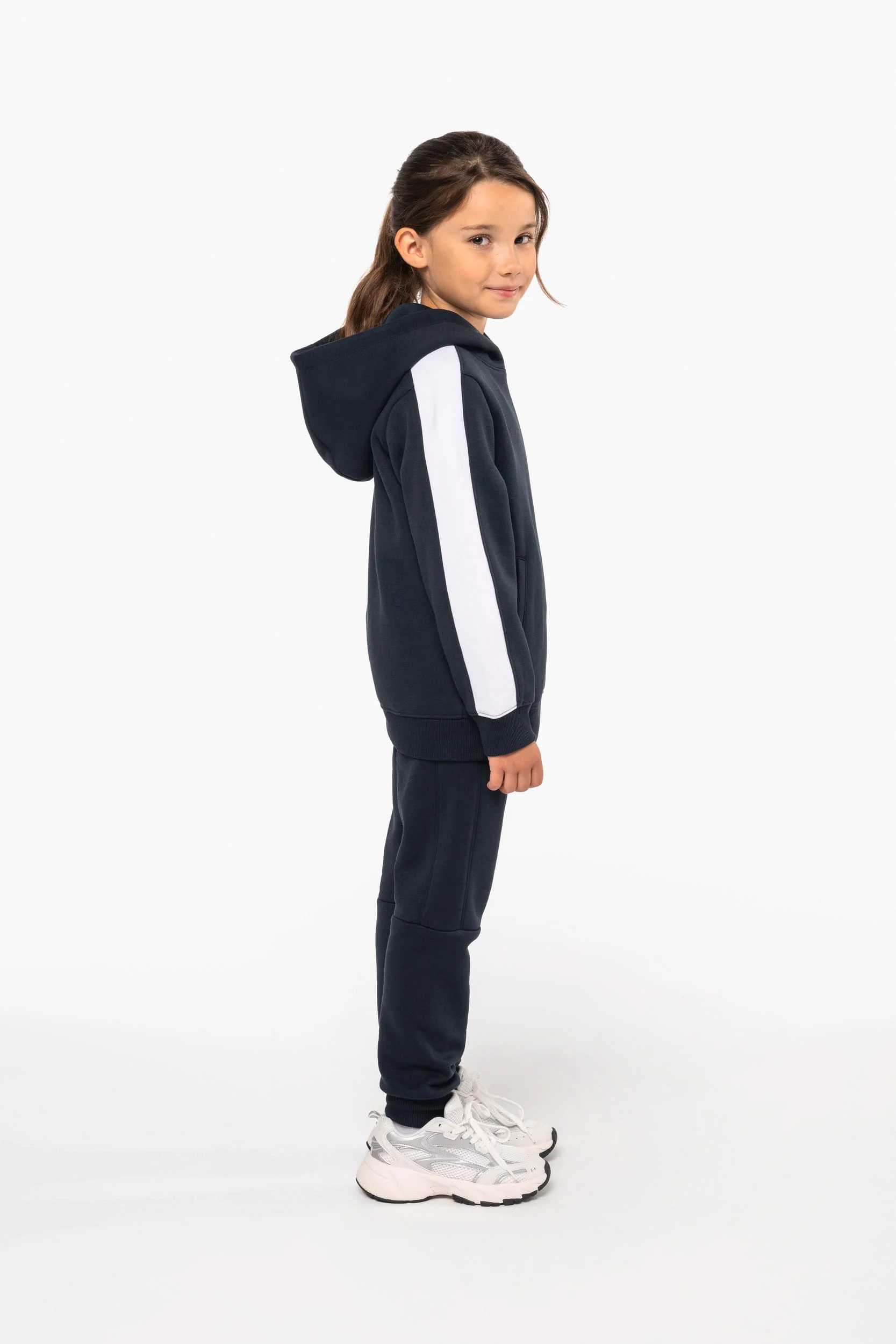 PA3056 - Sweat-shirt à capuche teamwear bicolore enfant – Image 12