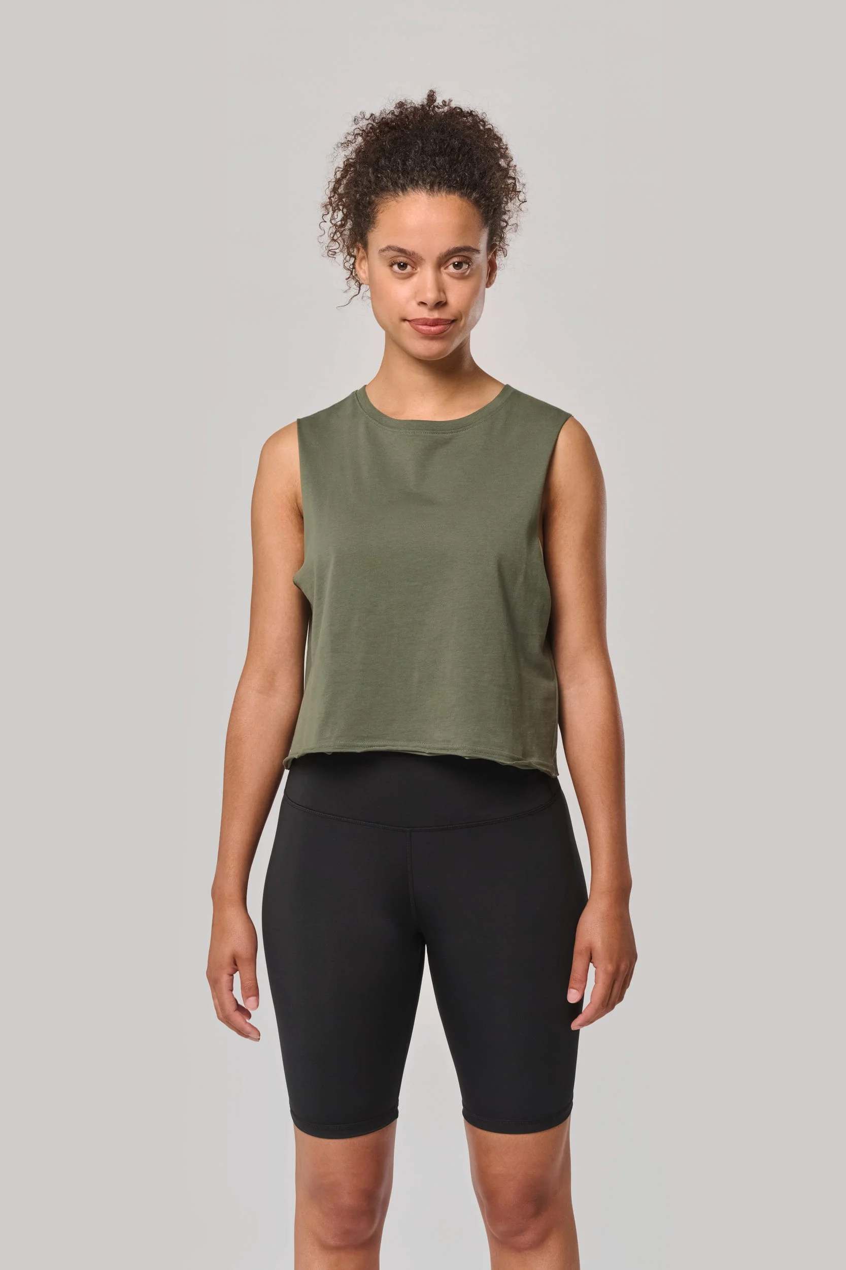 PA499 - T-shirt crop sans manches femme