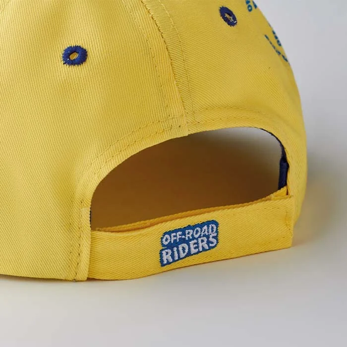 MH2003 - Casquette à 6 panneaux, en coton sergé de qualité supérieure, avec sandwich