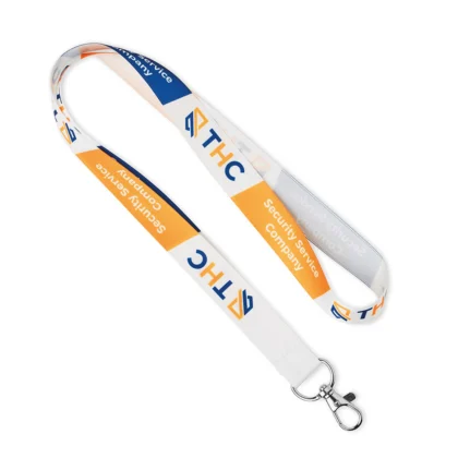 ML1135 - Lanyard en satin avec un design de logo sublimé sur une face.
