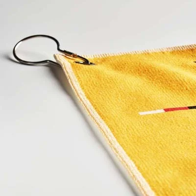 MPGT03 - Serviette de golf quadri polycoton (400gsm).