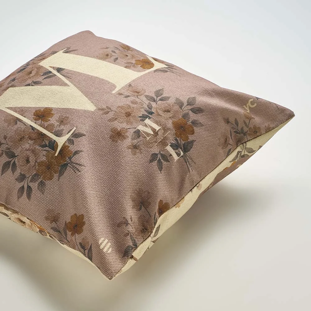 MT6107 - Coussin carré garni en polyester texturé effet lin